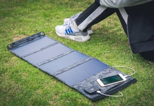 湖北28W太阳能充电器 Solar Charger.